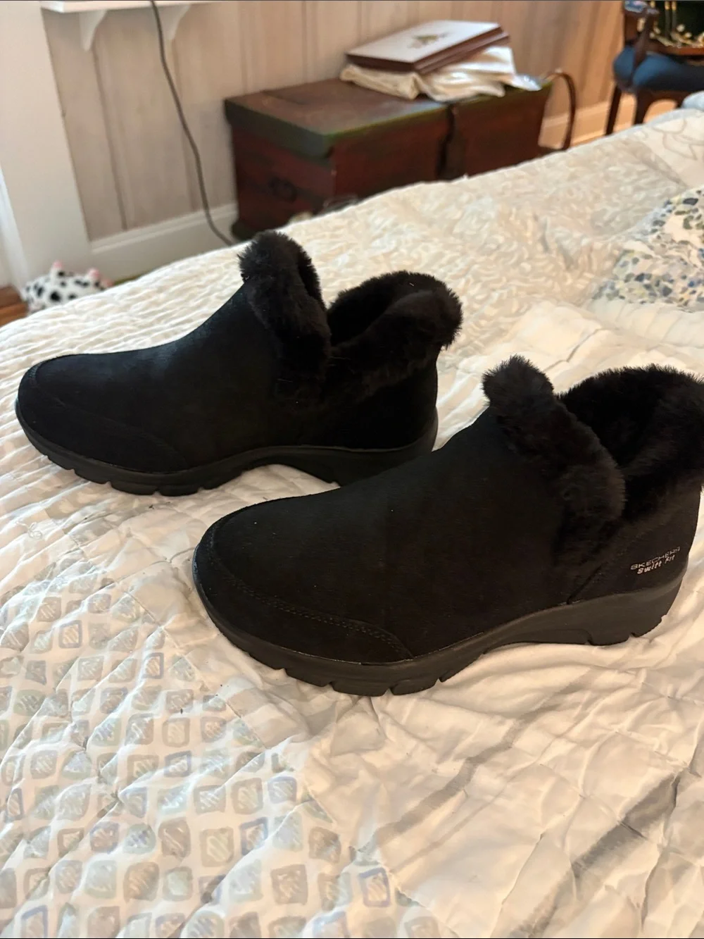 Skechers Black Faux Suede Fur-Lined Ankle Booties